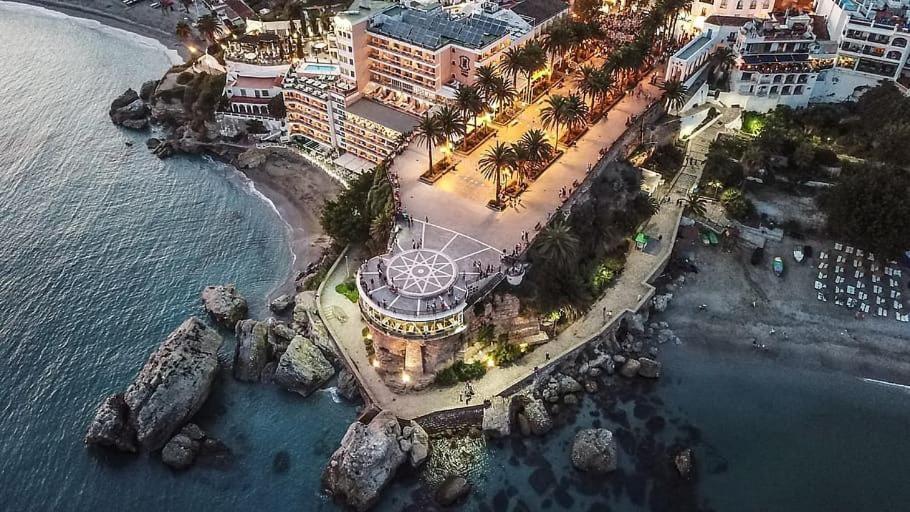 Apartmán Reformado Con Vistas Al Mar Nerja Exteriér fotografie